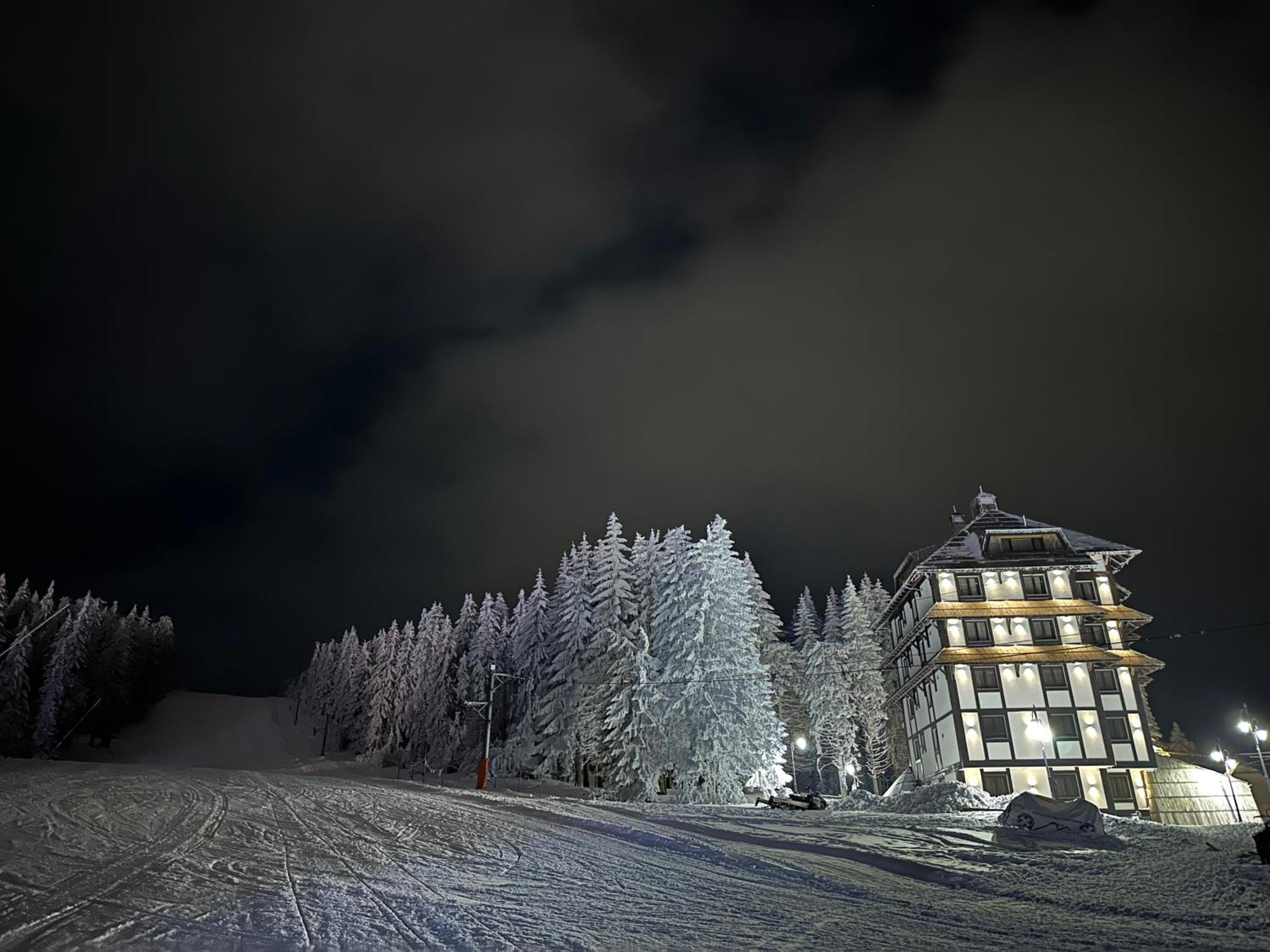 Vila Jezero Kopaonik Buitenkant foto